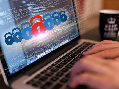 智尚云，，，一个可以插加密狗的云效劳